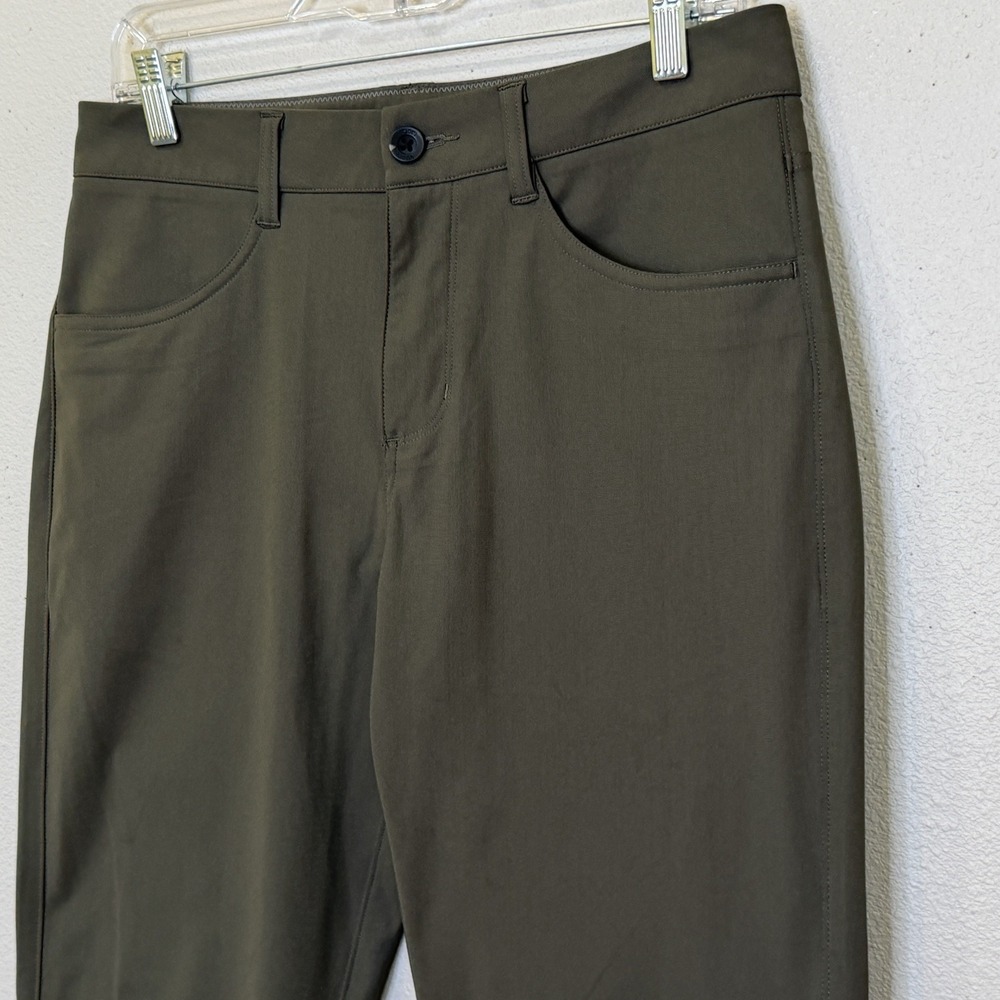 Vuori Meta Pant Mens 30x30 Army Green Athletic Slim 5 Pocket Stretch V430-S - Picture 2 of 8